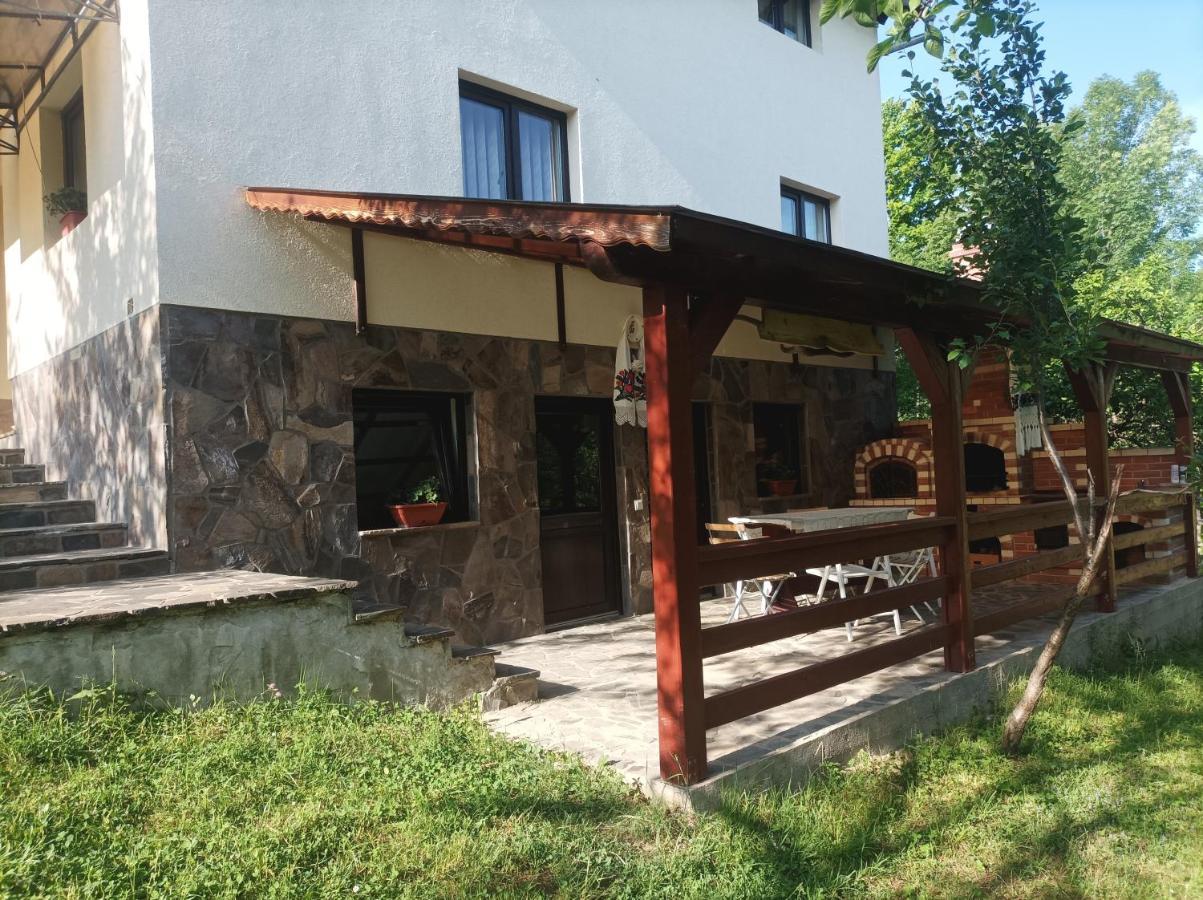 Casa Flutar Villa Moisei Exterior photo